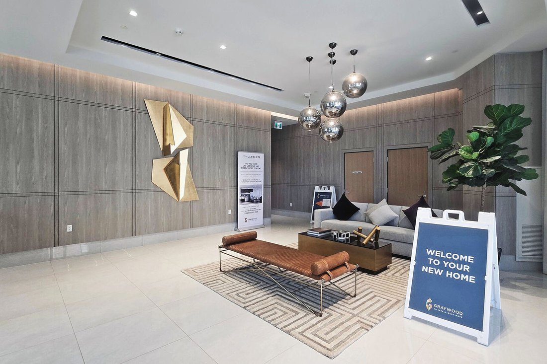 Condo in Toronto, Ontario, Canada 4 - 13828766
