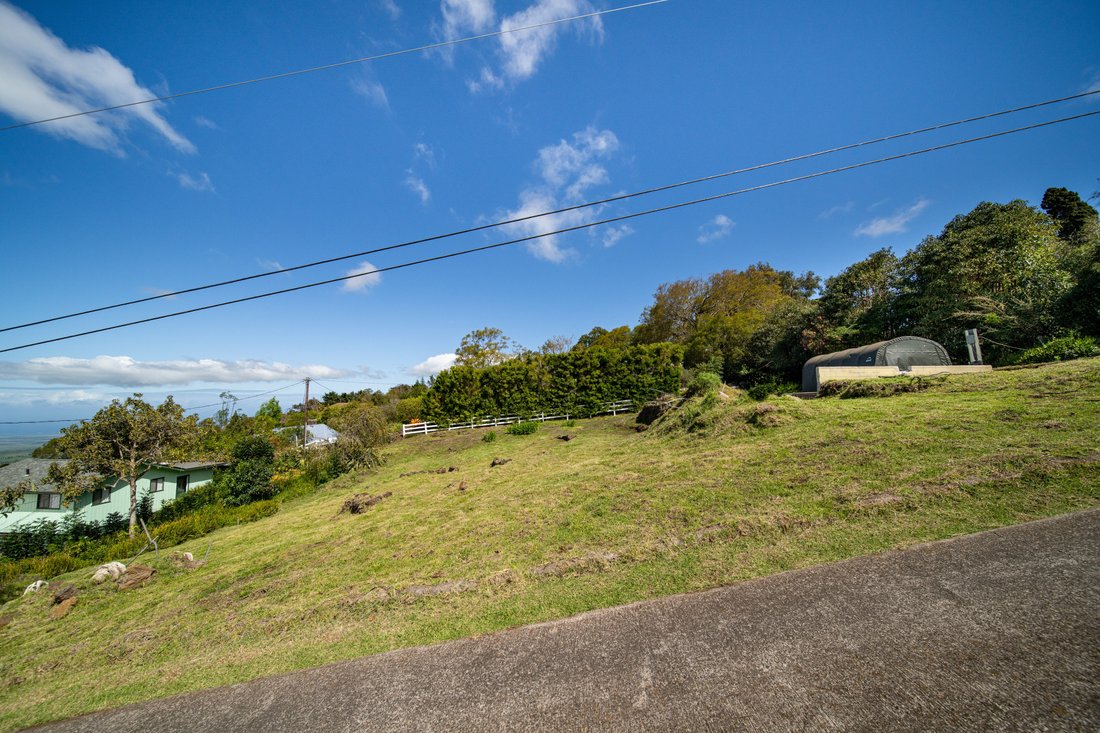 Serene Upcountry Maui Land In Kula, Hawaii, United States For Sale