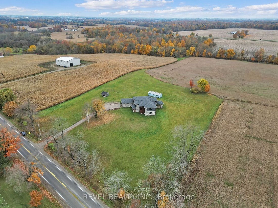 Refined Living On 30 Acres In Brant, Ontario, Canada For Sale (13826196)