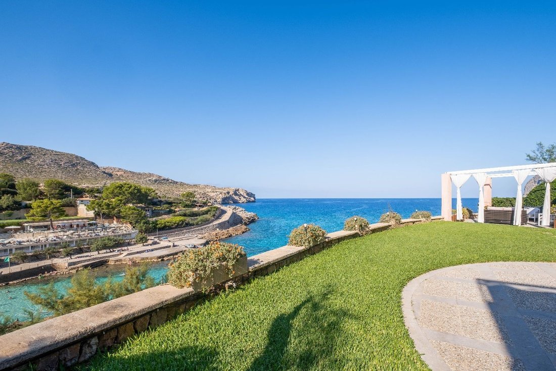 Villa in Pollenca, Balearic Islands, Spain 4 - 13828740