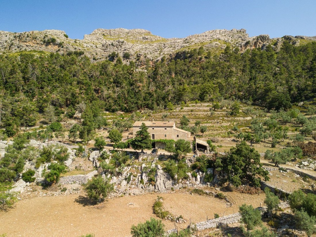 Finca in Escorca, Balearic Islands, Spain 3 - 13830460