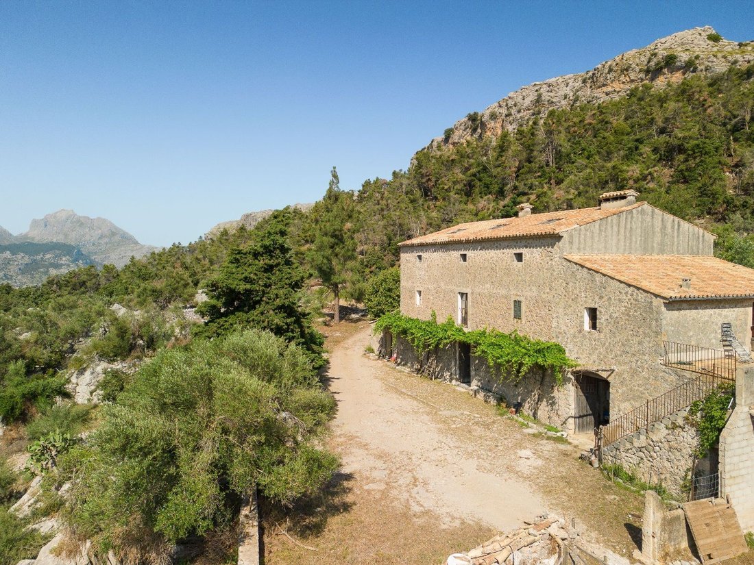 Finca in Escorca, Balearic Islands, Spain 2 - 13830460
