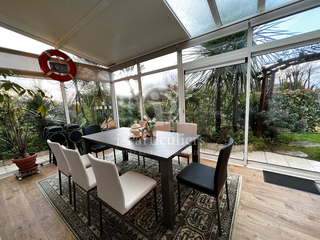 Belle Contemporaine à 800m De La Mer. In Névez, Brittany, France For