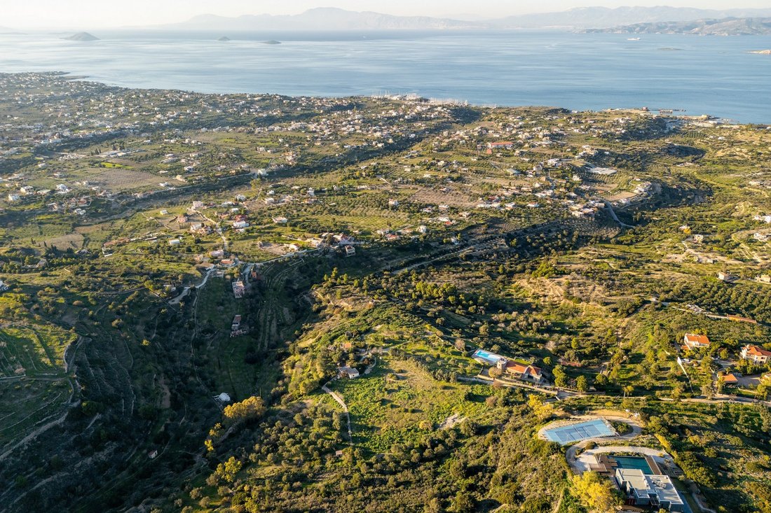 Land in Aegina, Attica, Greece 1 - 13833764