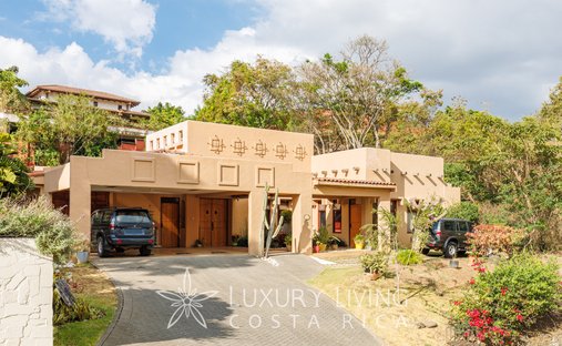 Maison à San Rafael, San José, Costa Rica 1