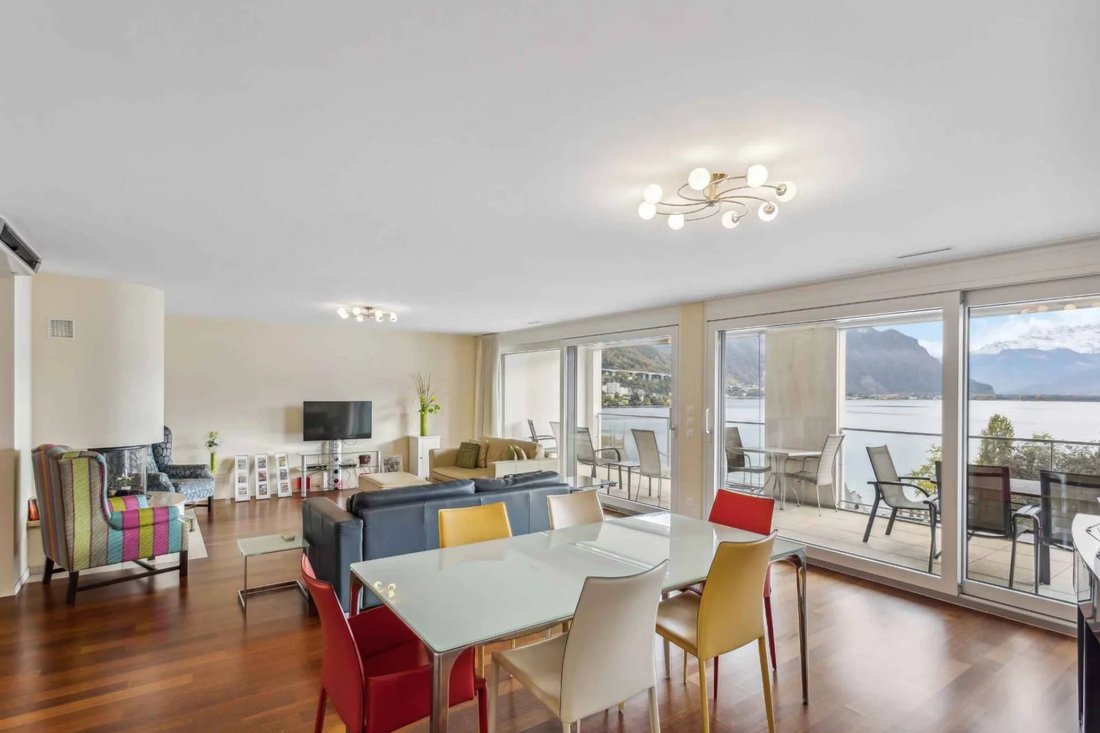 Stunning Apartment In The Residences Du National In Montreux, Vaud