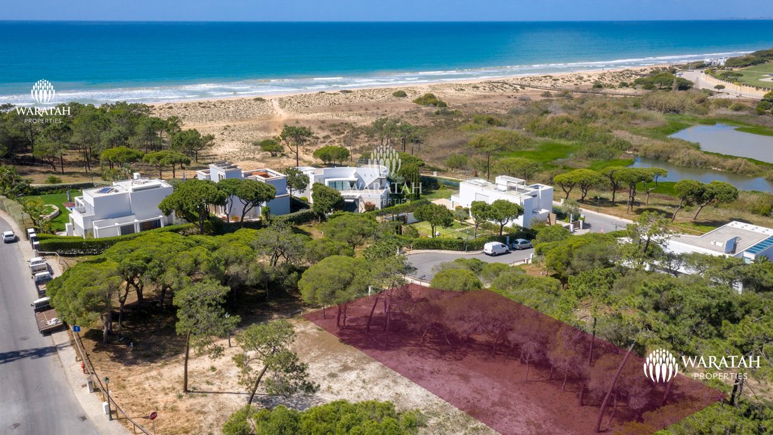 Plot With Excellent Sea Views In Vale Do Lobo In Almancil, Algarve