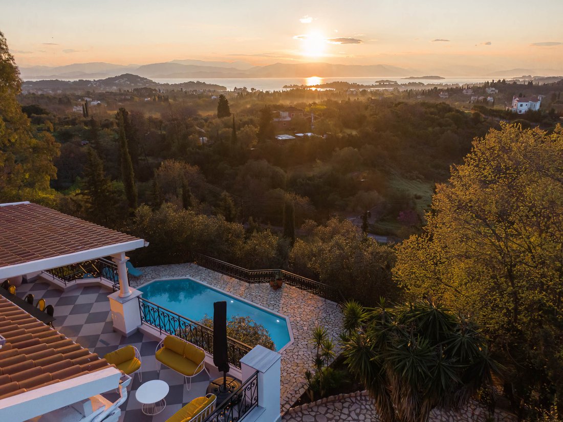 Villa in Corfu, Peloponnese, Western Greece and the Ionian, Greece 2 - 13833800
