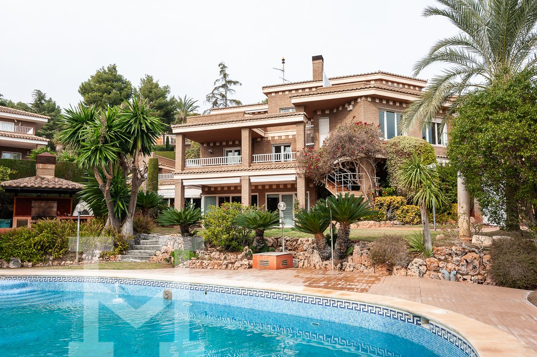 Chalet in Pucol, Valencian Community, Spain 1 - 13833856