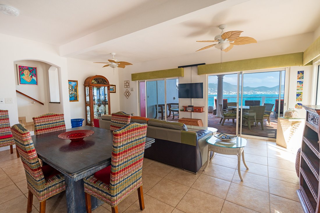 Beacon Hill Oceanfront Townhouse In Sint Maarten For Sale (13833874)