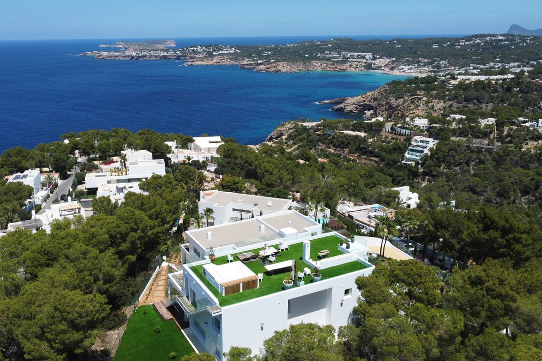 Villa in Cala Moli, Sant Josep de sa Talaia, Spain 2 - 13834276