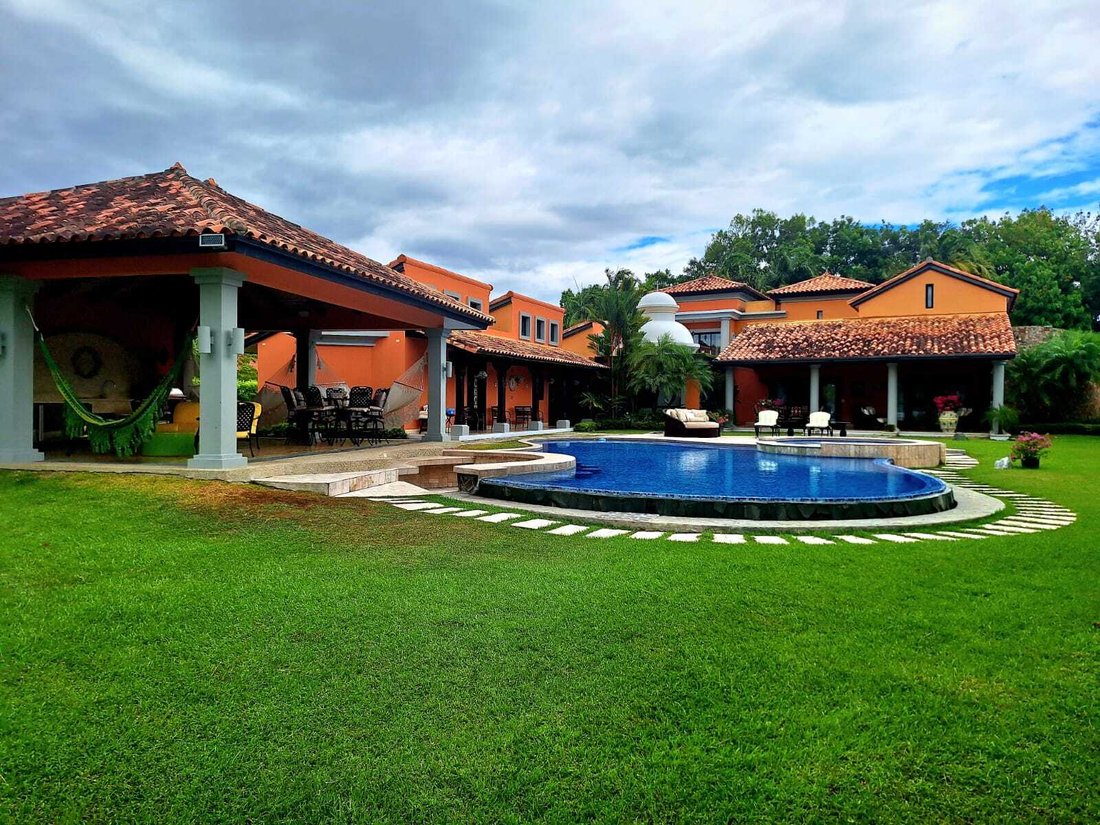 Villa in El Chirú, Coclé Province, Panama 3 - 13834575