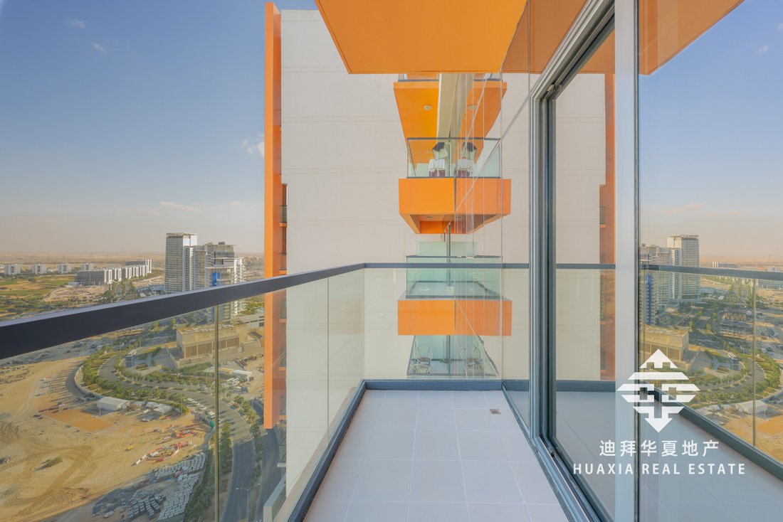 Apartment in Damac Hills, Dubai, United Arab Emirates 3 - 13838470
