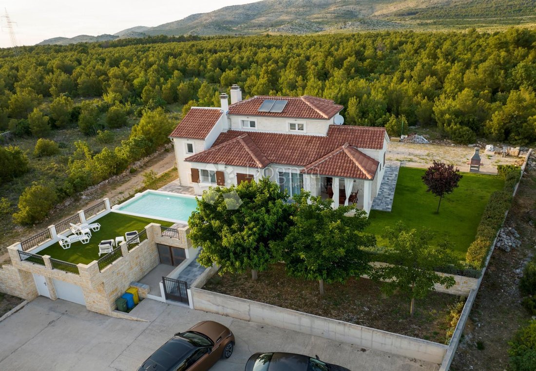Maison à Dubrava kod Šibenika, Comitat de Šibenik-Knin, Croatie 1 - 13835814
