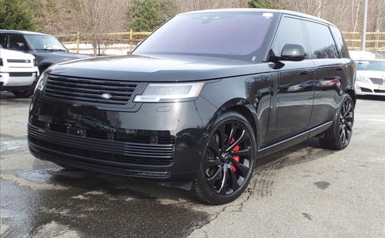 Range Rover SV Lansdowne Edition Debuts As $301,000 Ultra-Luxury SUV