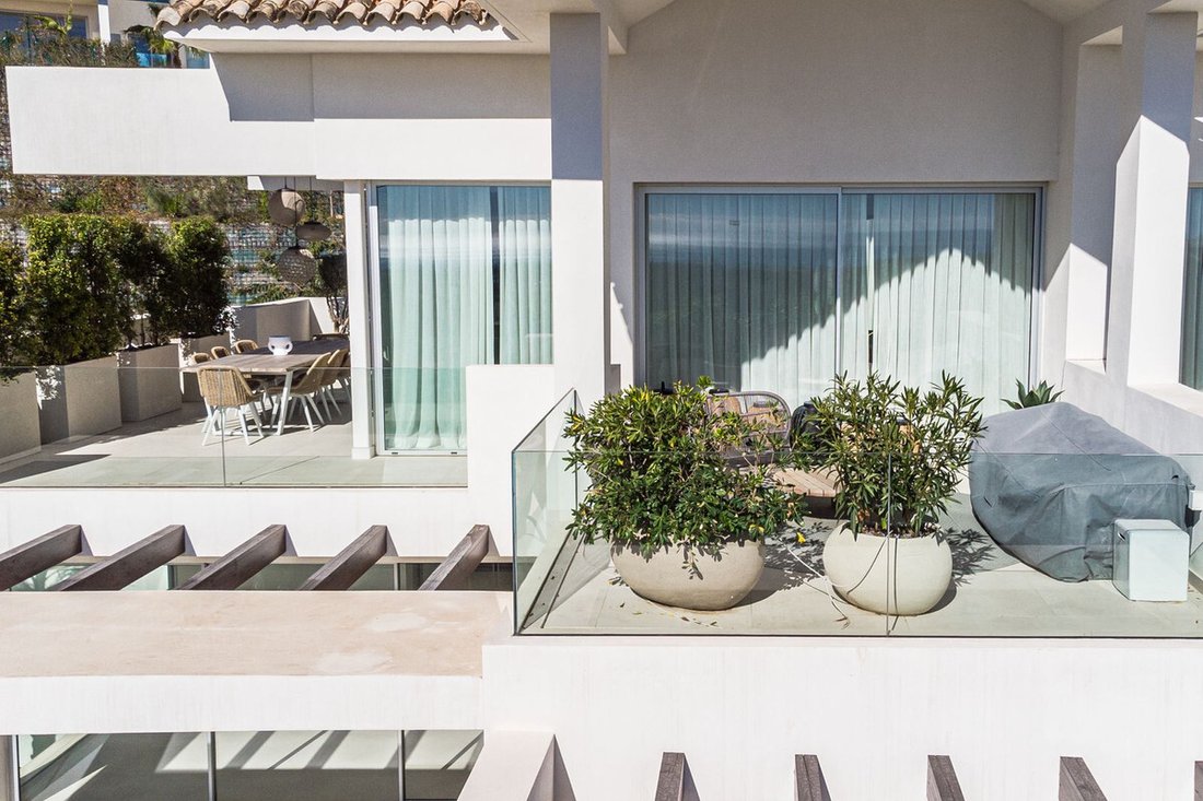 Penthouse in Benahavis, Andalusia, Spain 3 - 13835417