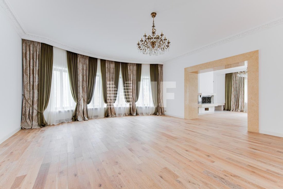 House In Russia For Sale (13657376)