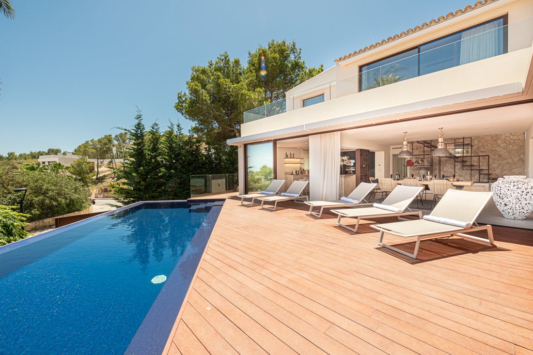 Villa in Ibiza Town, Balearic Islands, Spain 1 - 13838738