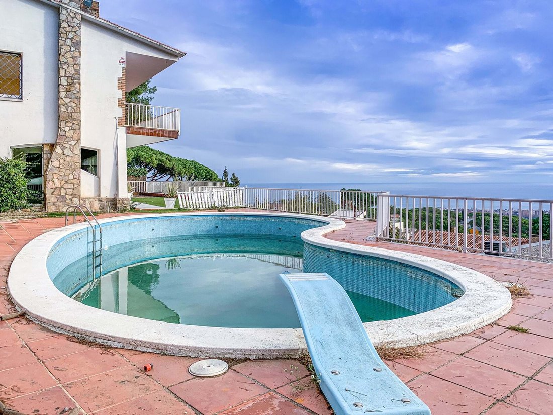 Homes In Cabrils, Catalonia, Spain For Sale (13843265)