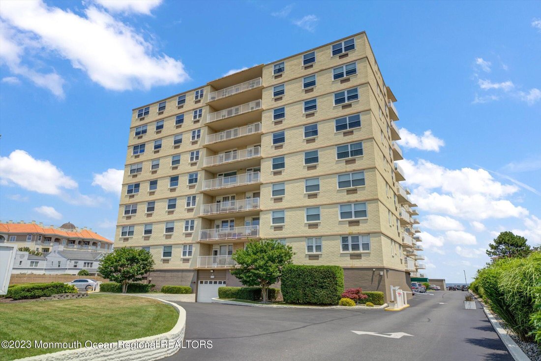 Beautiful Condo In Ocean Front In Long Branch, New Jersey, United