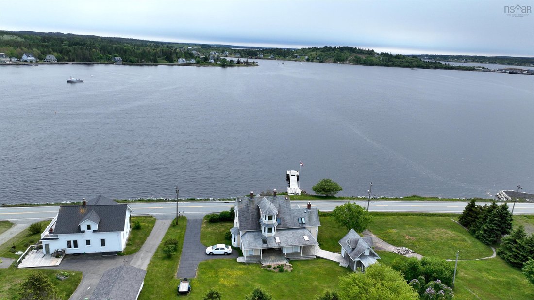Oceanfront In Lunenburg, Nova Scotia, Canada For Sale (13839908)