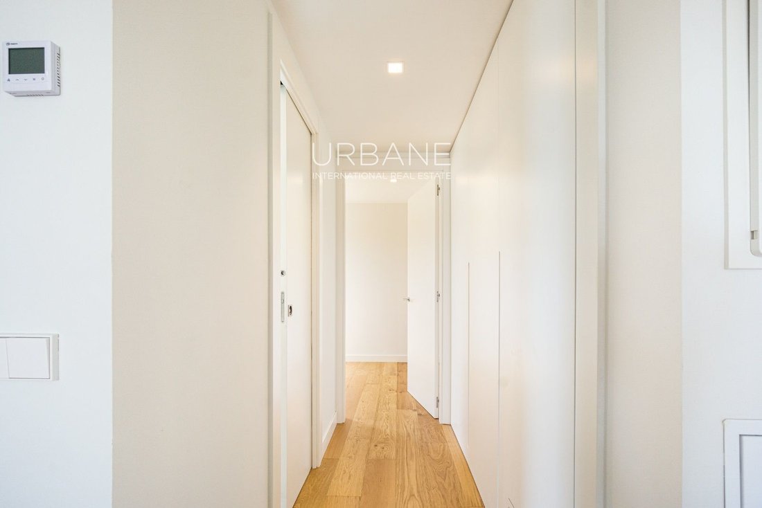 Apartment in Eixample, Barcelona, Spain 4 - 13843375