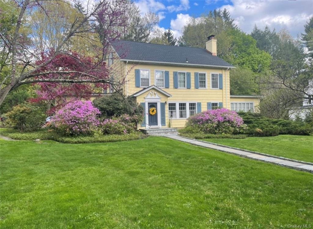 Charming Vintage Pre War Storybook In Chappaqua, New York, United