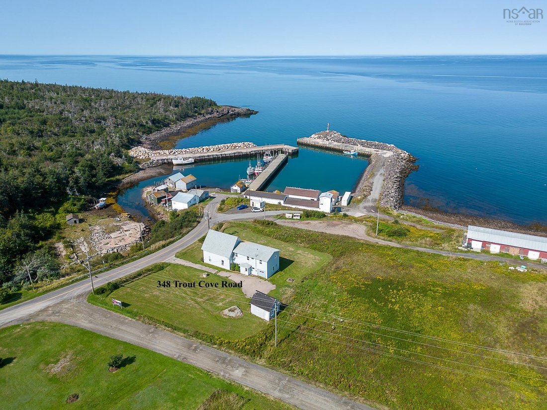 House in Digby, Nova Scotia, Canada 1 - 13839753