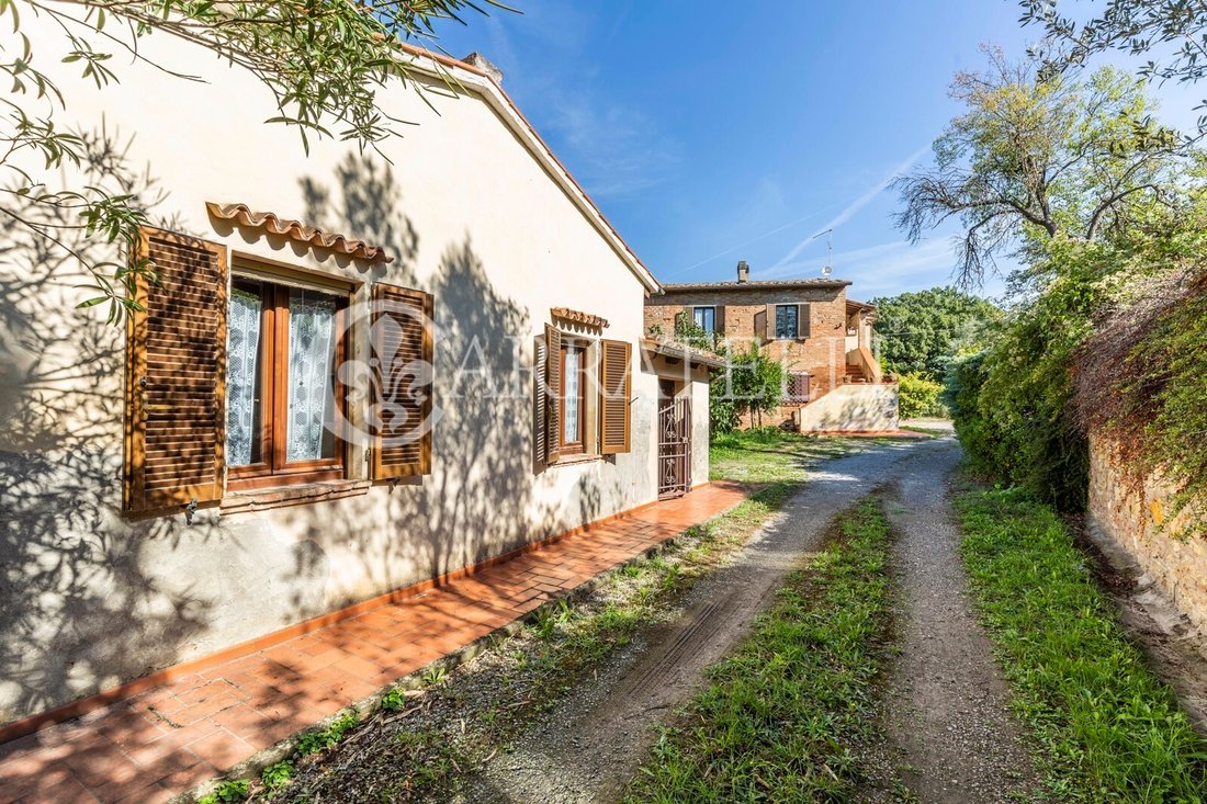 Corps de ferme à Chiusi, Toscane, Italie 5 - 13850769