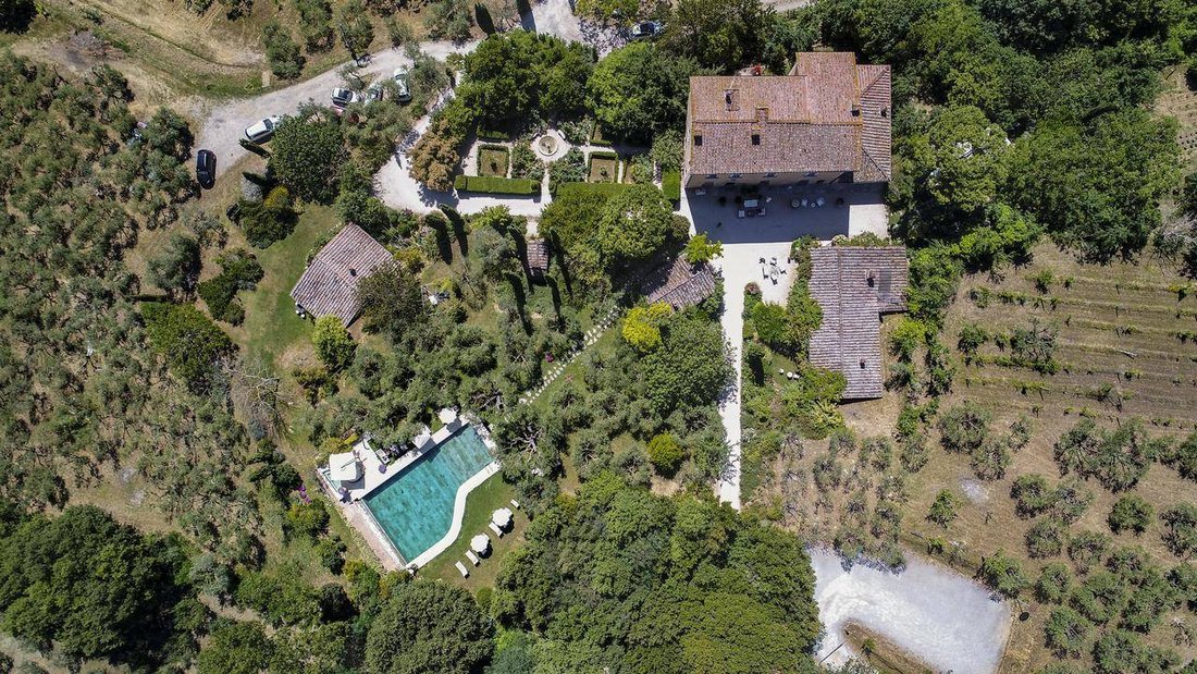 Autres à Toscane, Italie 3 - 13846257