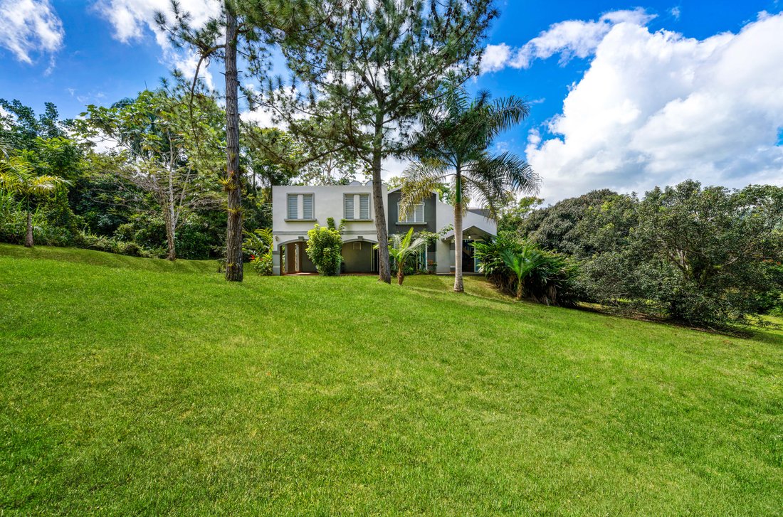 Tranquil Retreat Amidst Nature In Aguas Buenas, Aguas Buenas, Puerto