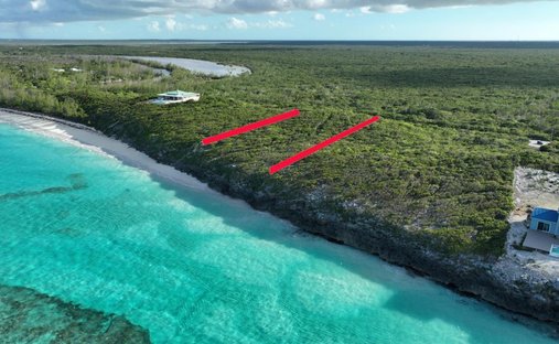 Land in Whitby, Caicos Islands, Turks and Caicos Islands 1