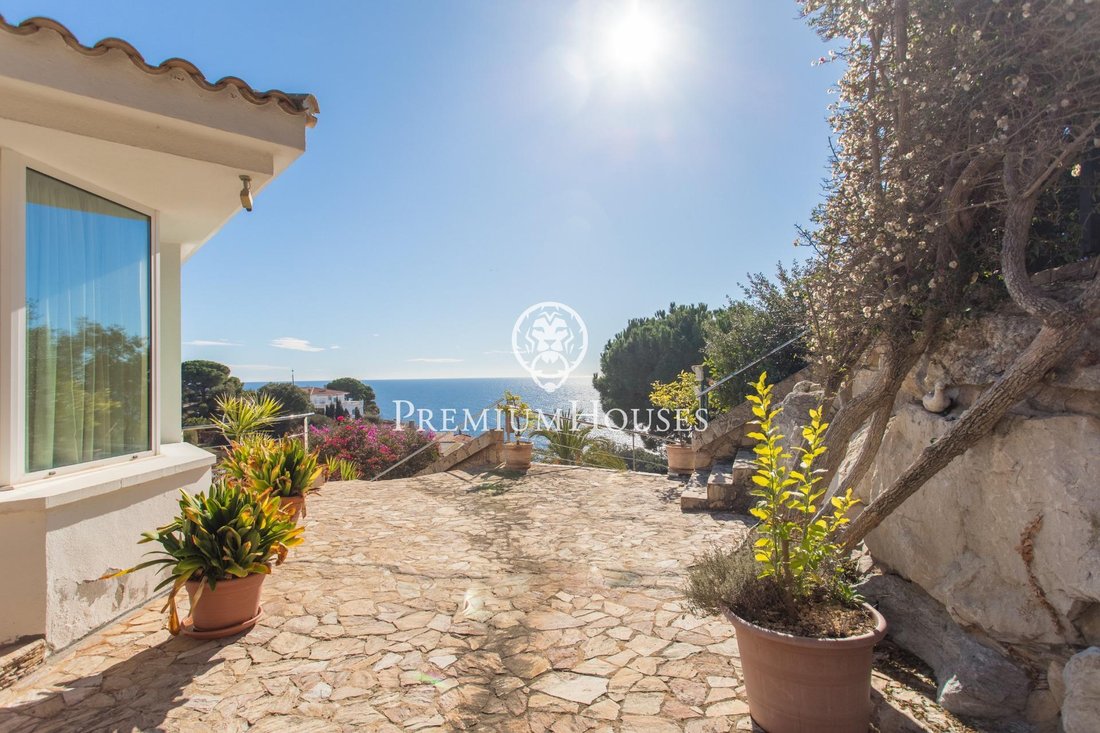 House in Lloret de Mar, Catalonia, Spain 3 - 13845949