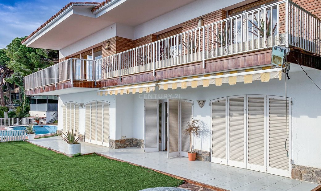 Homes In Cabrils, Catalonia, Spain For Sale (13843265)