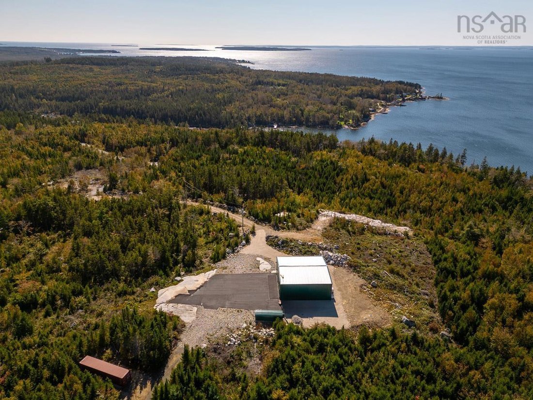 Unique Oceanfront Property In Deep Cove In Deep Cove, Nova Scotia