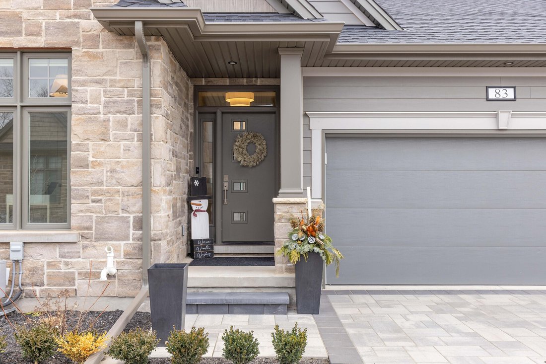 Fonthill Bungalow Townhome In Pelham, Canada For Sale (13851837)