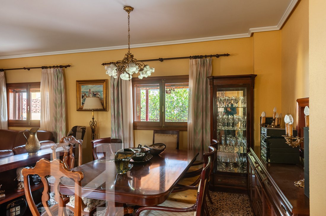 Chalet in Chiva, Valencian Community, Spain 4 - 13852628