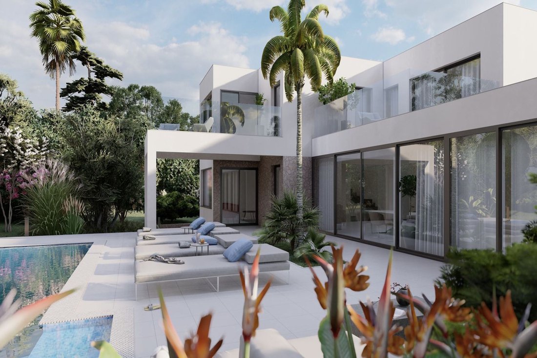 Villa in Santa Ponsa, Balearic Islands, Spain 1 - 13852632