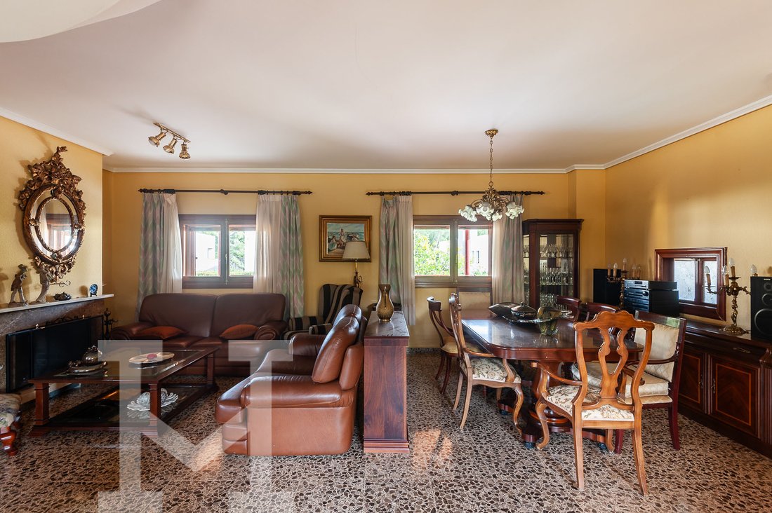 Chalet in Chiva, Valencian Community, Spain 5 - 13852628