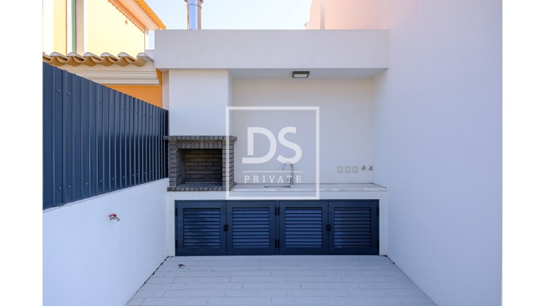 Villa in Aroeira, Charneca de Caparica e Sobreda, Portugal 5 - 13824879