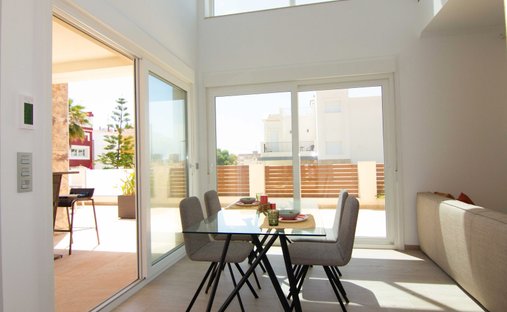 Villa en Torrevieja, Comunidad Valenciana, España 1