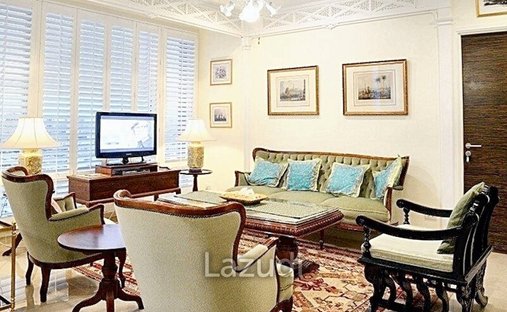 Apartment in Bang Lamphu Lang, Krung Thep Maha Nakhon, Thailand 1