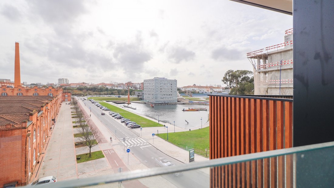 Apartment in Gloria e Vera Cruz, Aveiro District, Portugal 1 - 13853348