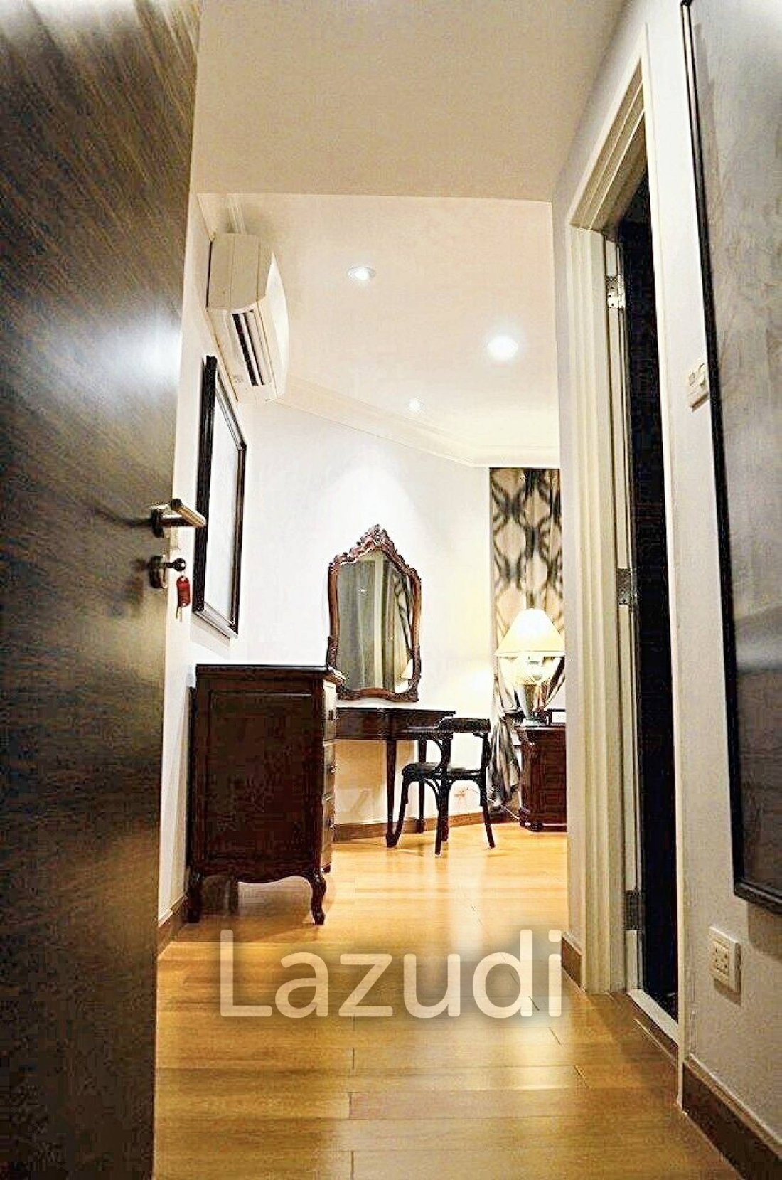Apartment in Bang Lamphu Lang, Krung Thep Maha Nakhon, Thailand 4 - 13854596