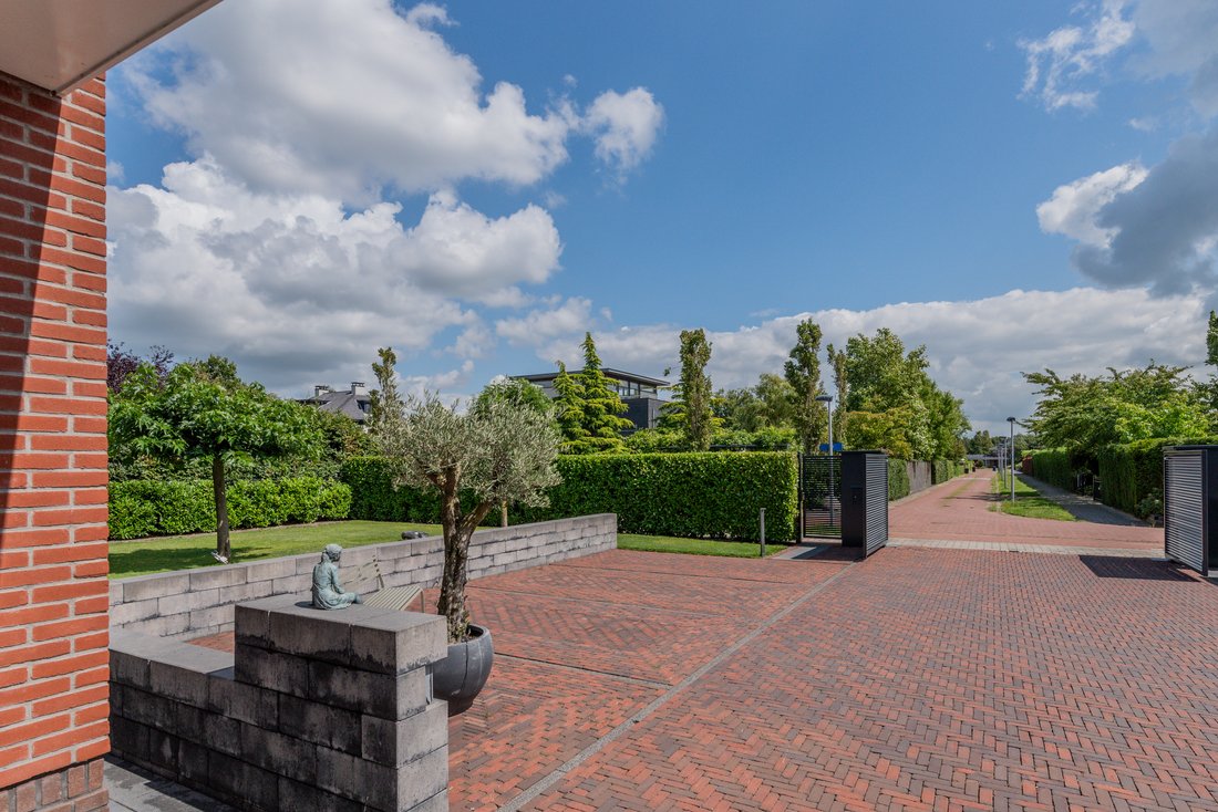 Spacious, Colonial Villa In A Green In Almere, Flevoland, Netherlands