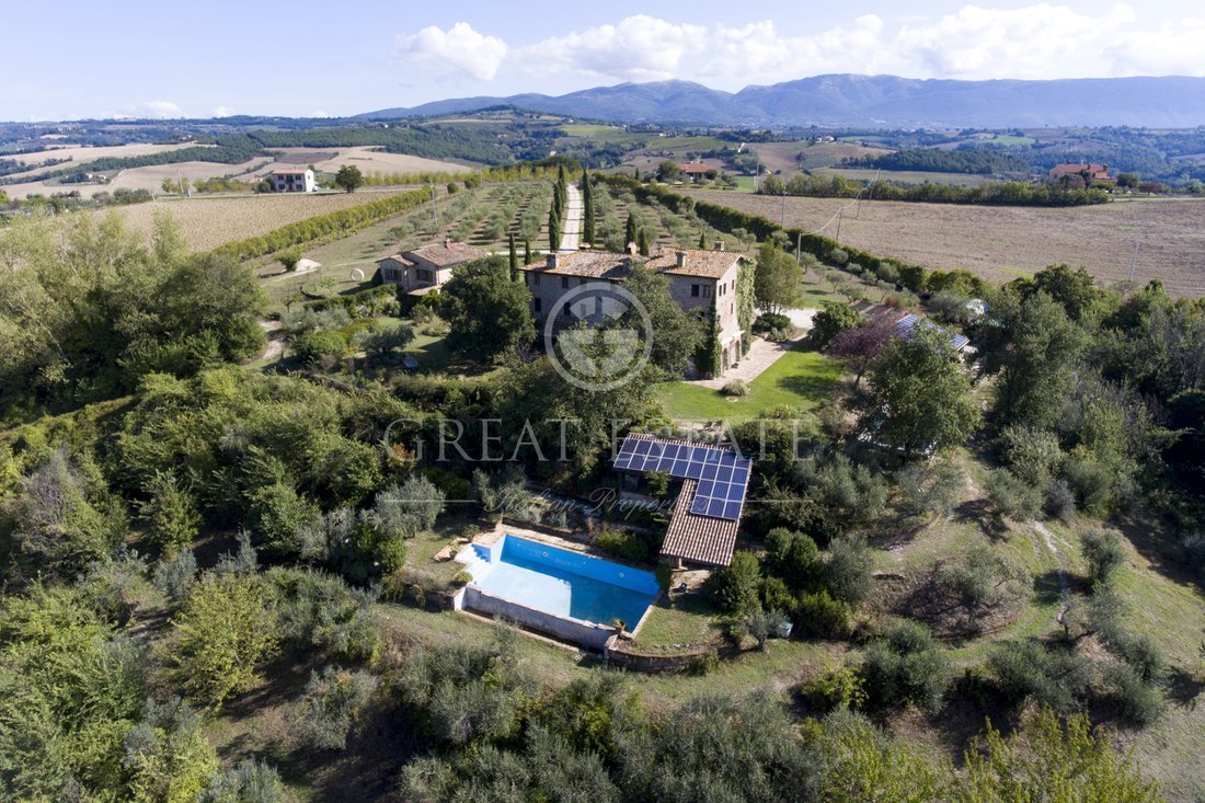 Tenuta a Todi, Umbria, Italia 4 - 11274256