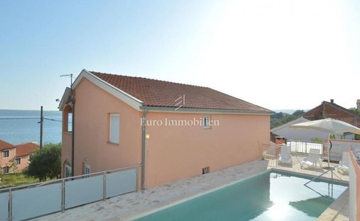 House in Maslenica, Zadar County, Croatia 1