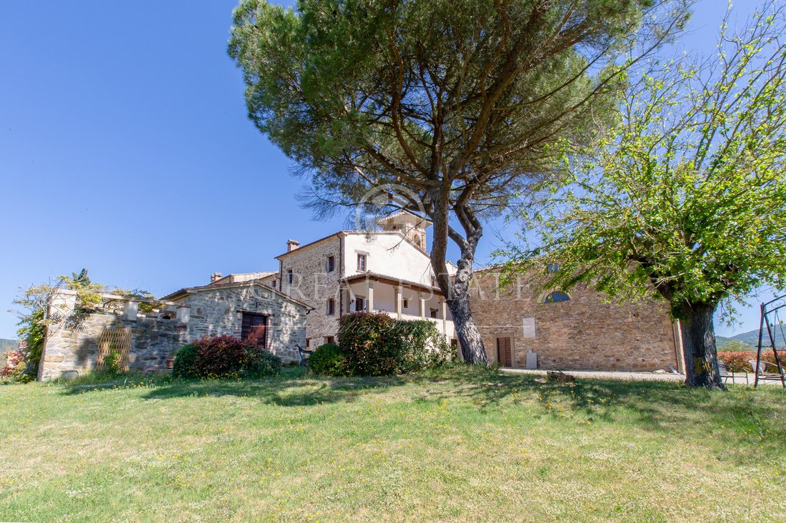 Il Borgo Delle Rose: A 17th-Century Umbrian Dream Awakened