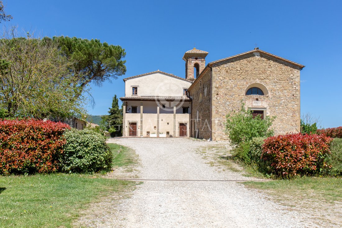 Il Borgo Delle Rose: A 17th-Century Umbrian Dream Awakened