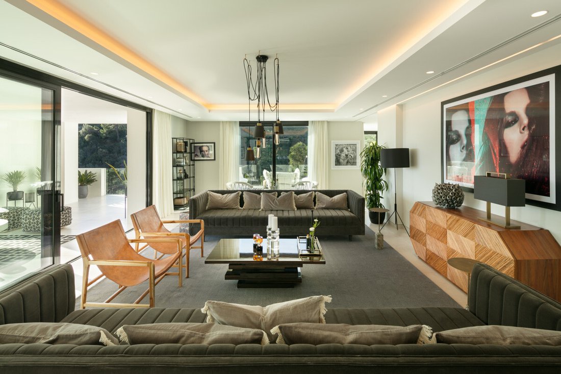 Villa in Benahavis, Andalusia, Spain 3 - 13855590